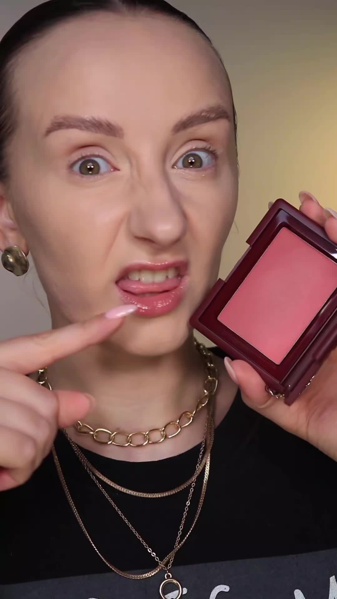 @helga.mua.makeup