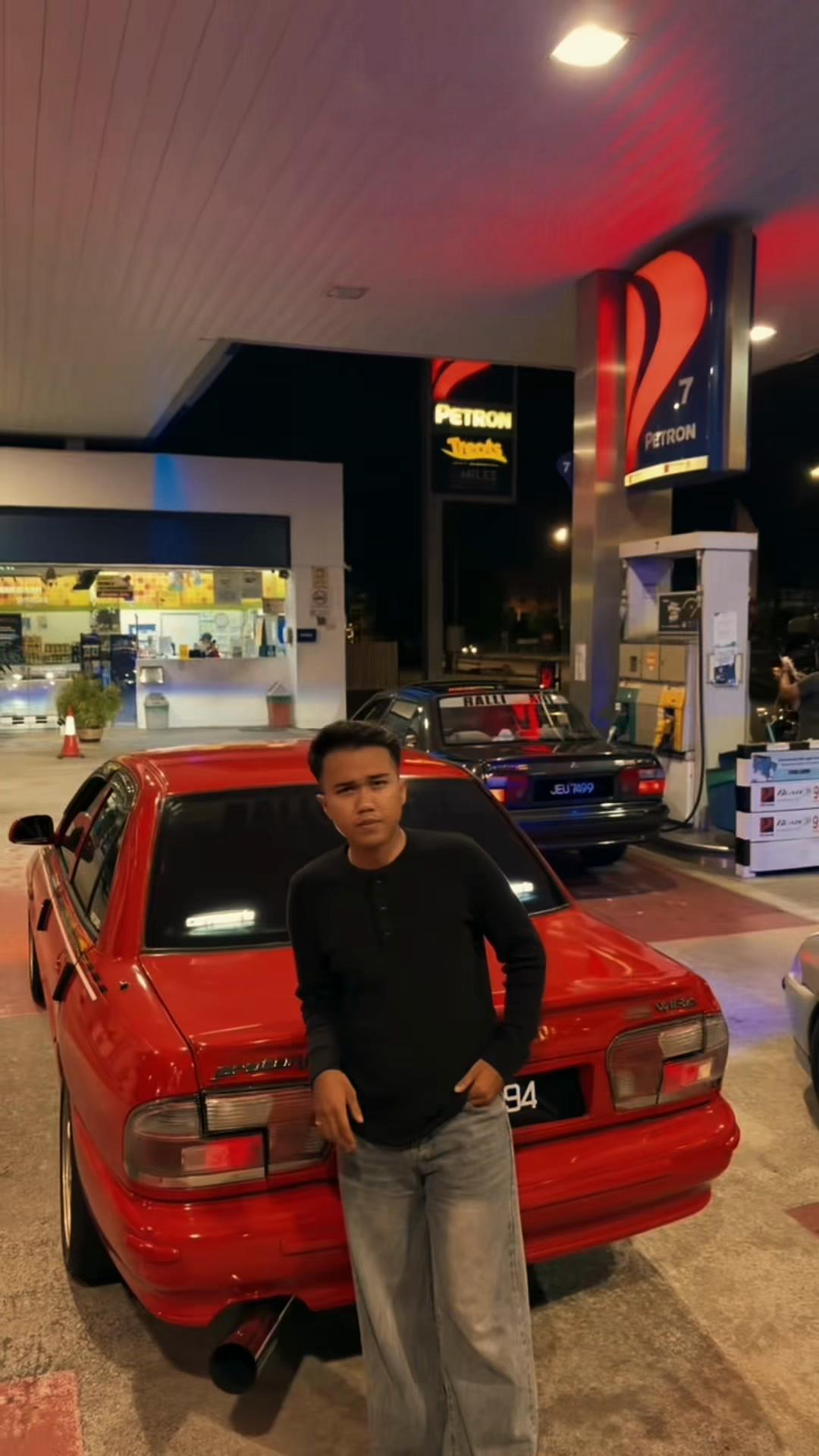 @Adzismail_