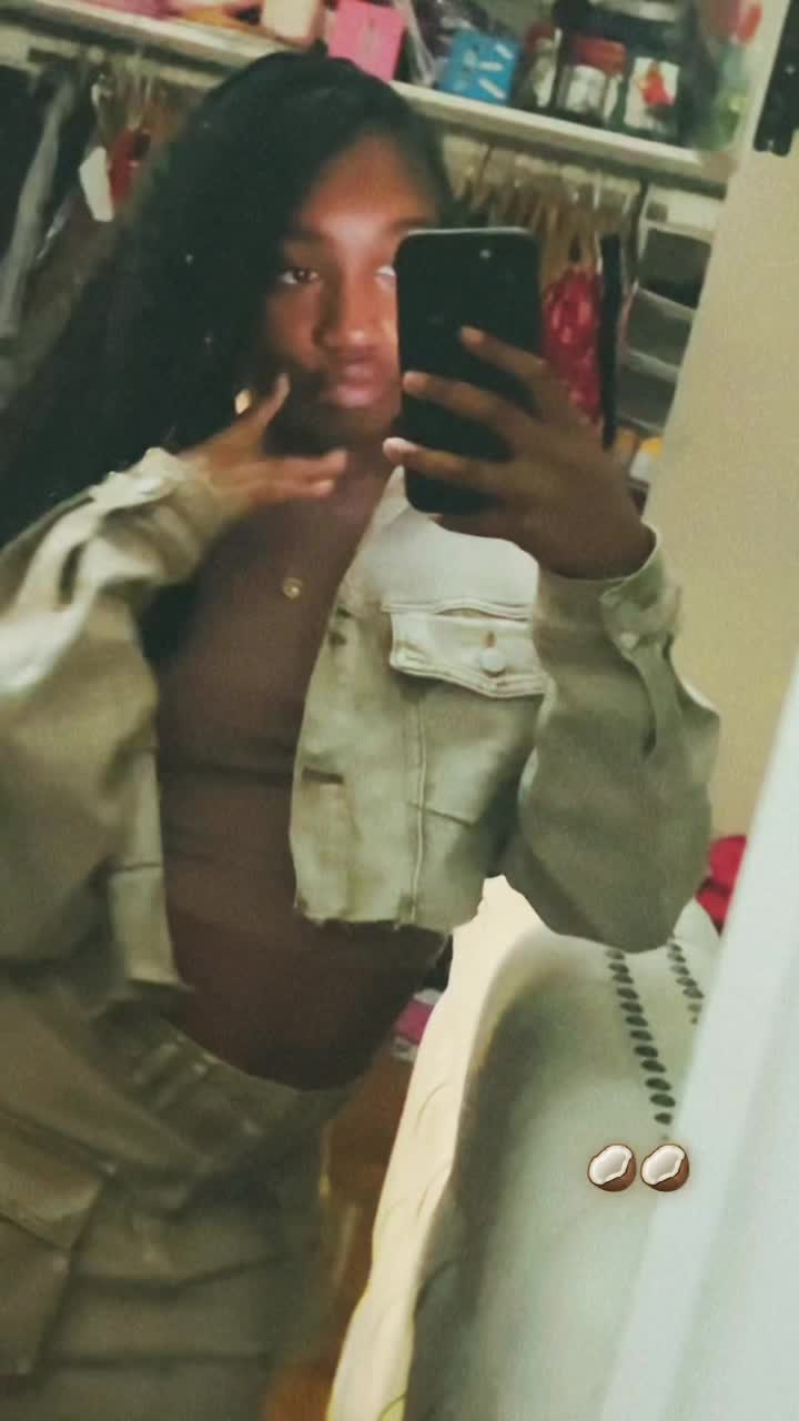 @letsbfrlkay