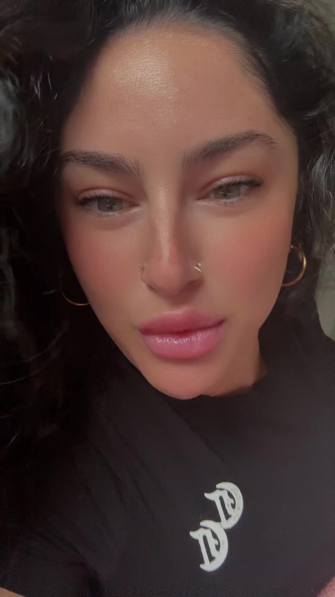 @Vi_Love_