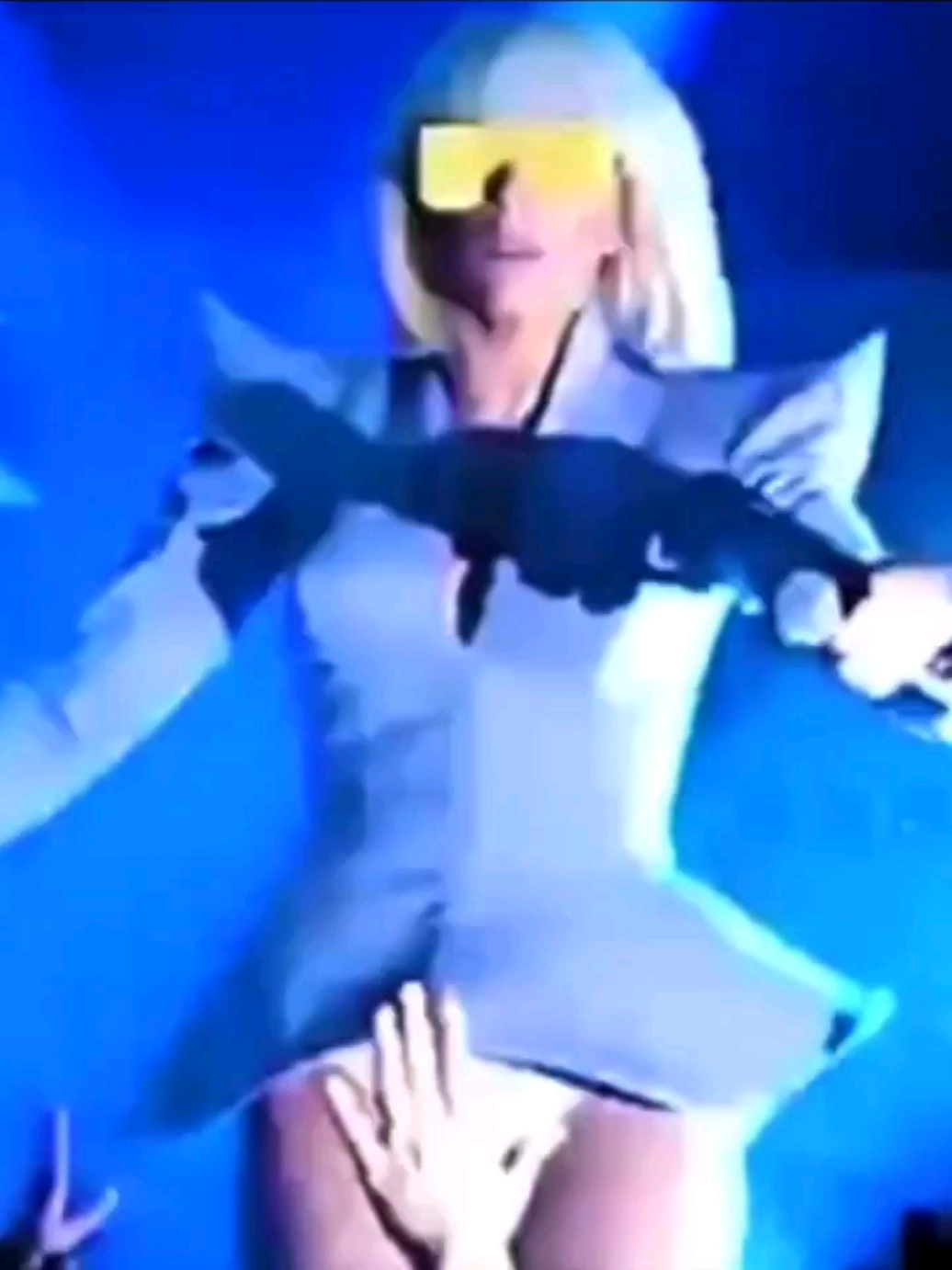 @𝐍𝐢𝐜𝐤𝐢 𝐁𝐫𝐚𝐭𝐳