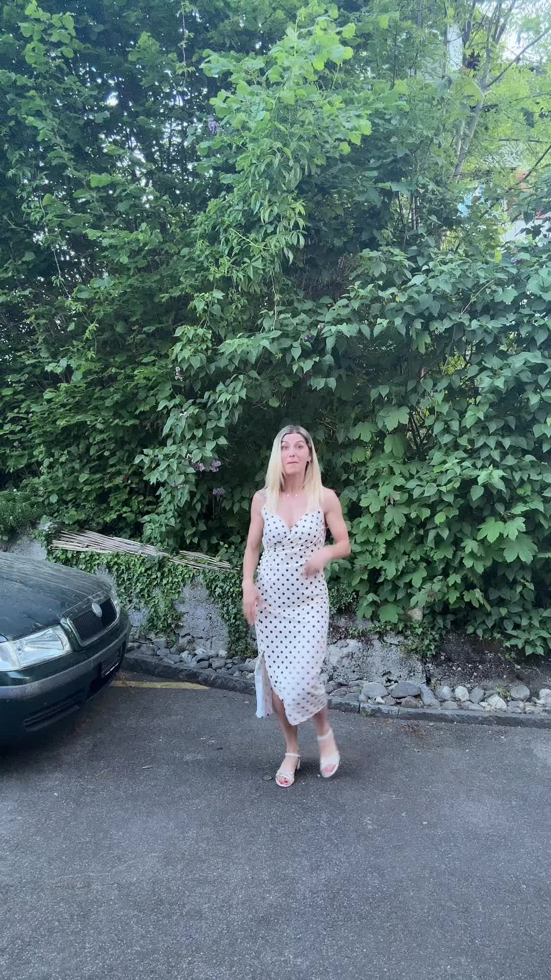 @adeluza85