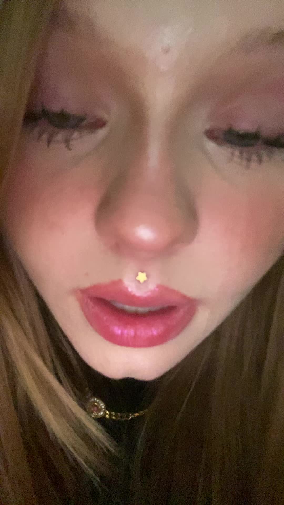 @Keezi