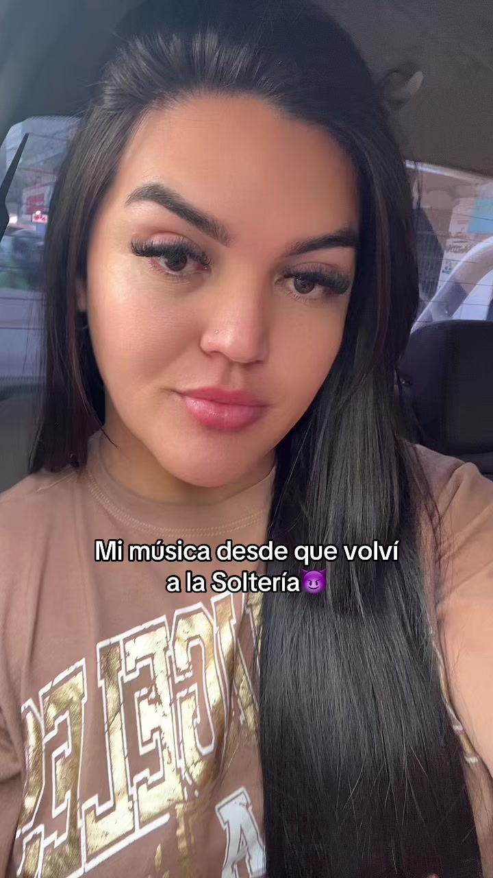 @Dahia💋🦄