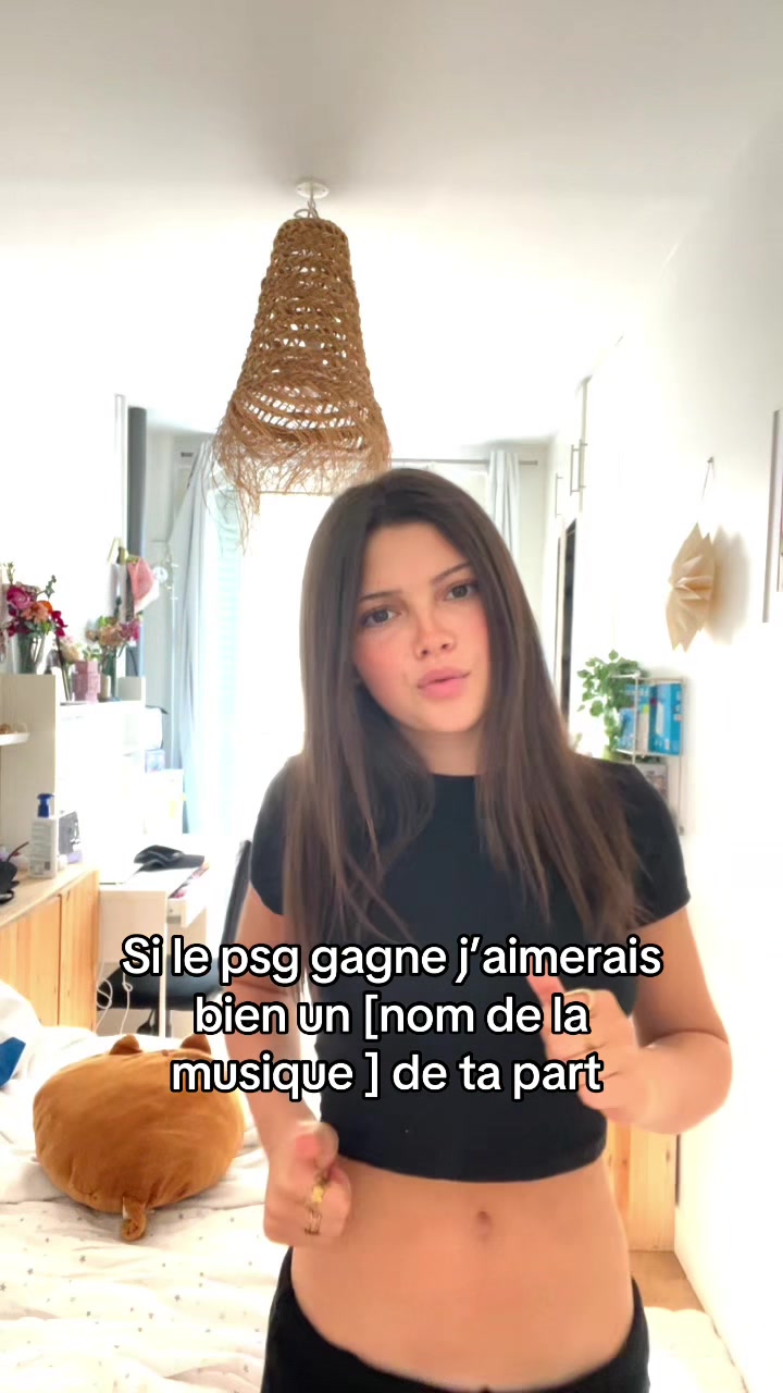 @adeleeee