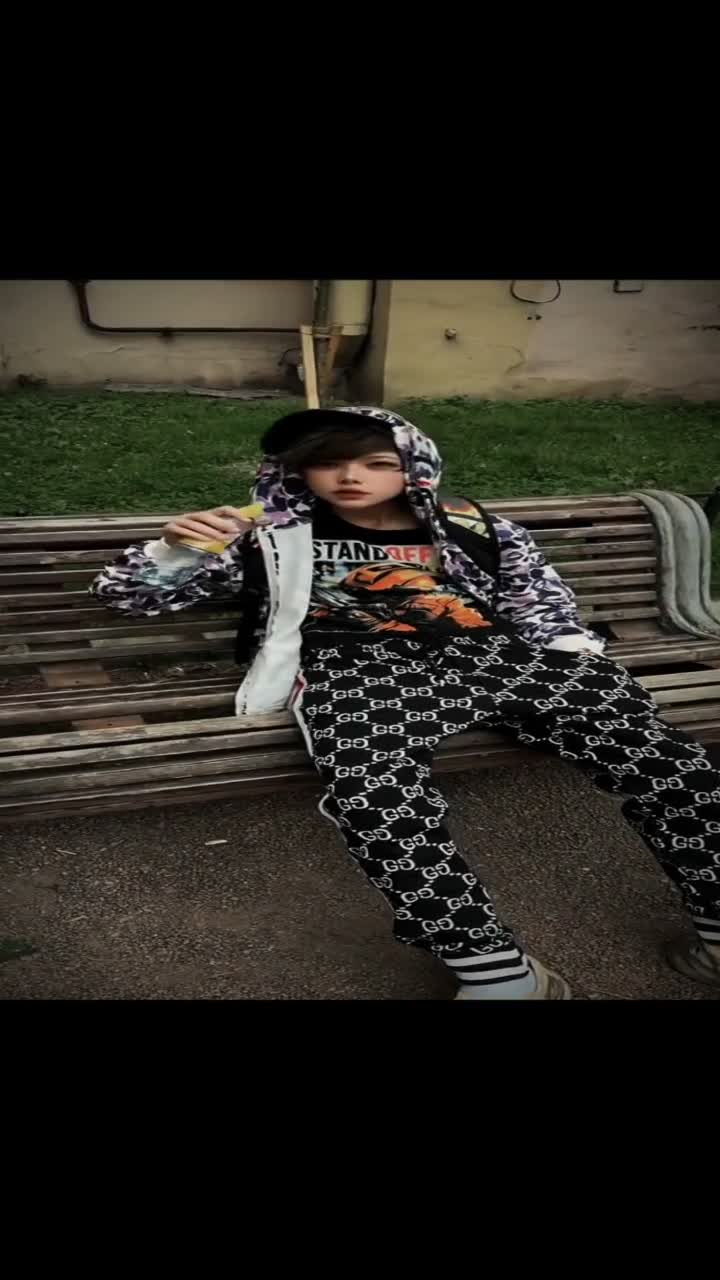 @артемтайгер🌴🦧