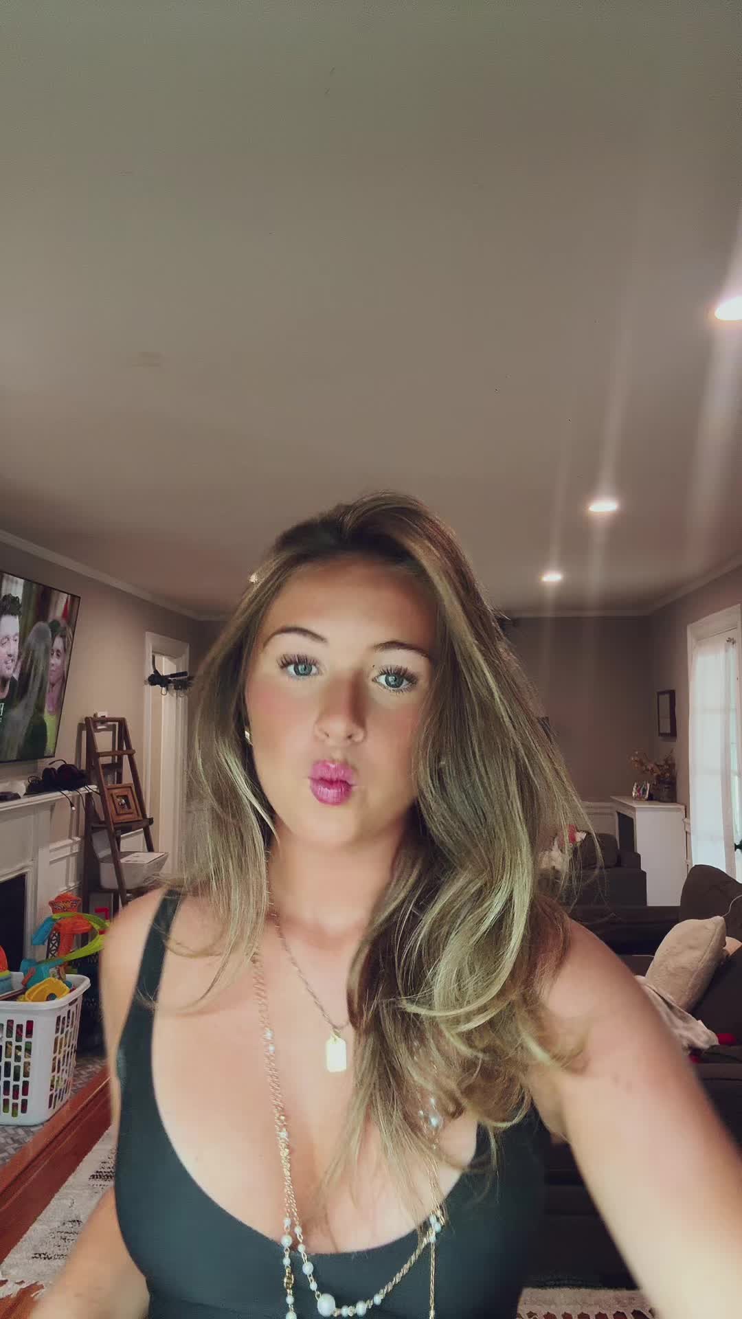@bridgetspams ❣️