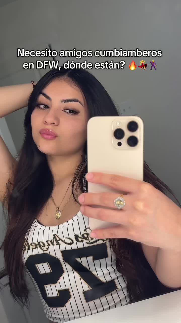 @_mendozaa_