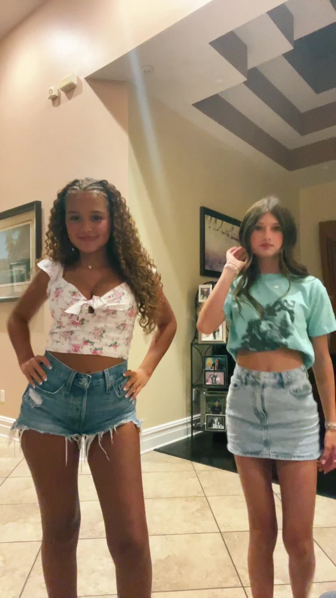 @ariana