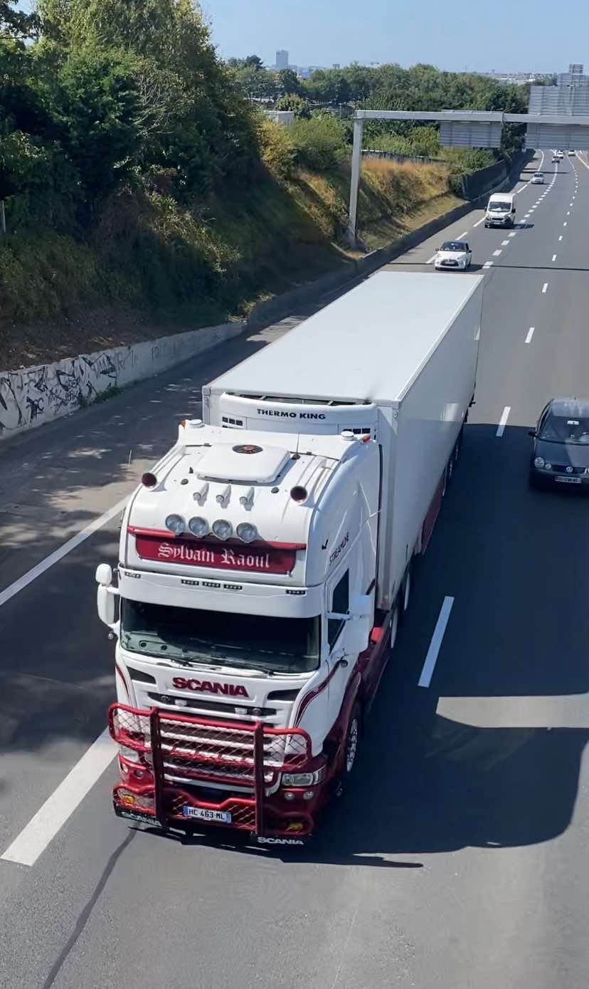 @LEOPNSX_TRUCKSPOTING🇫🇷🚨