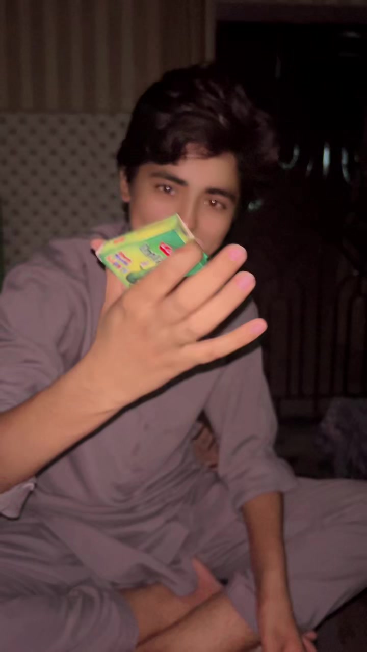 @MR._.babblu