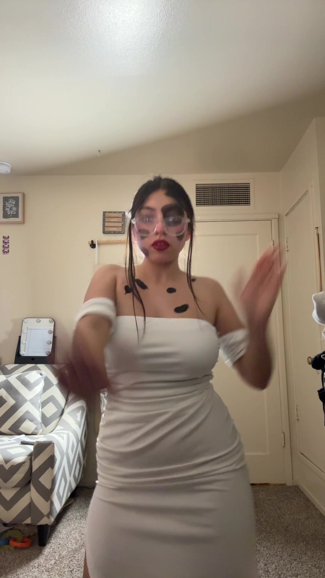 @yoyò