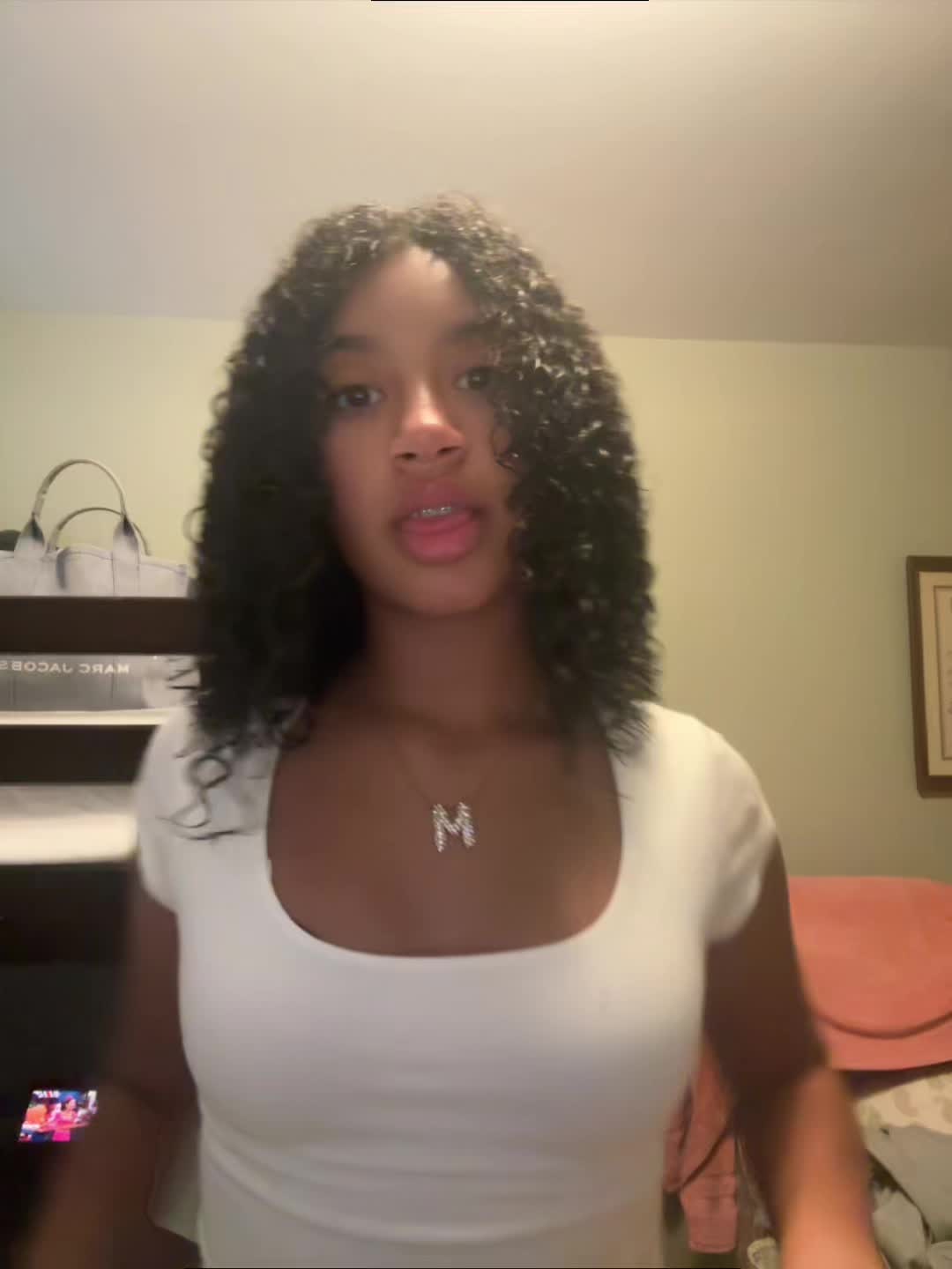 @miatooshiftyy,