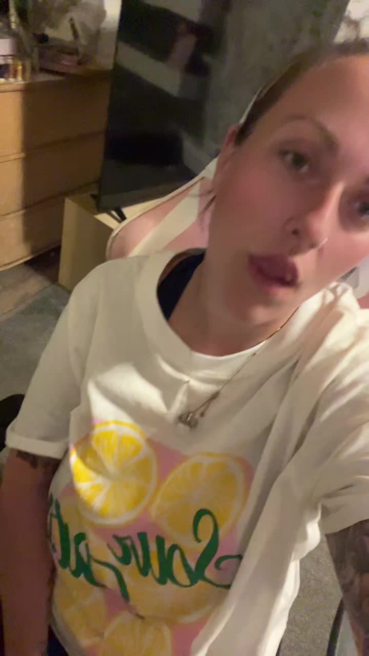 @TinaTwoPoodles🐩🎀