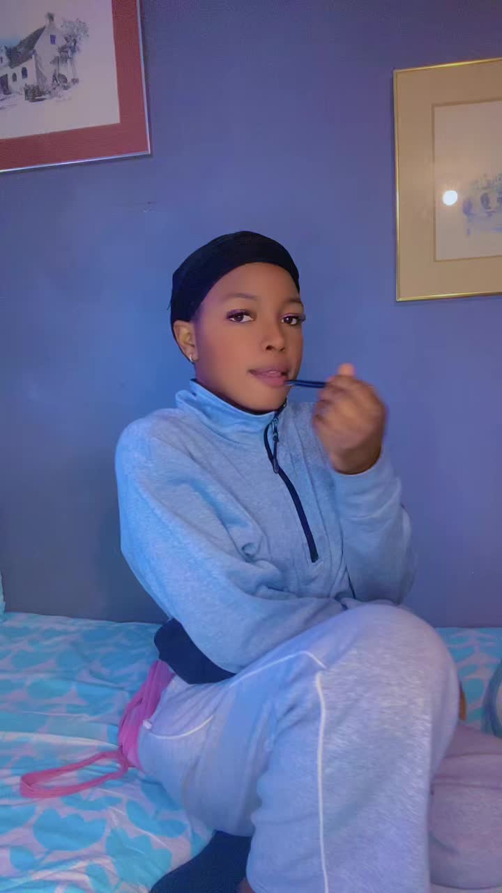 @Mapriah sexy cute 🌹 🇿🇦