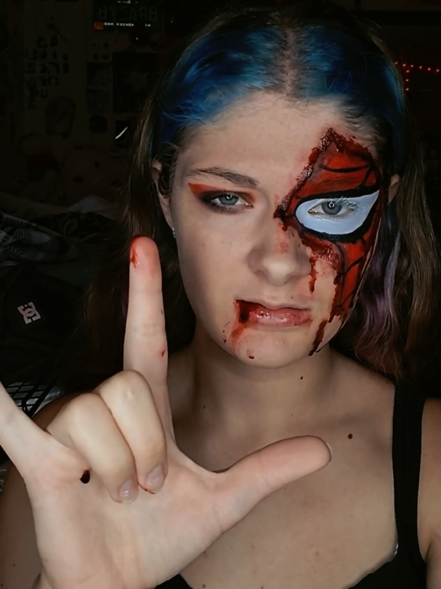 @🕷~𝔢𝔪𝔪𝔰 |-/