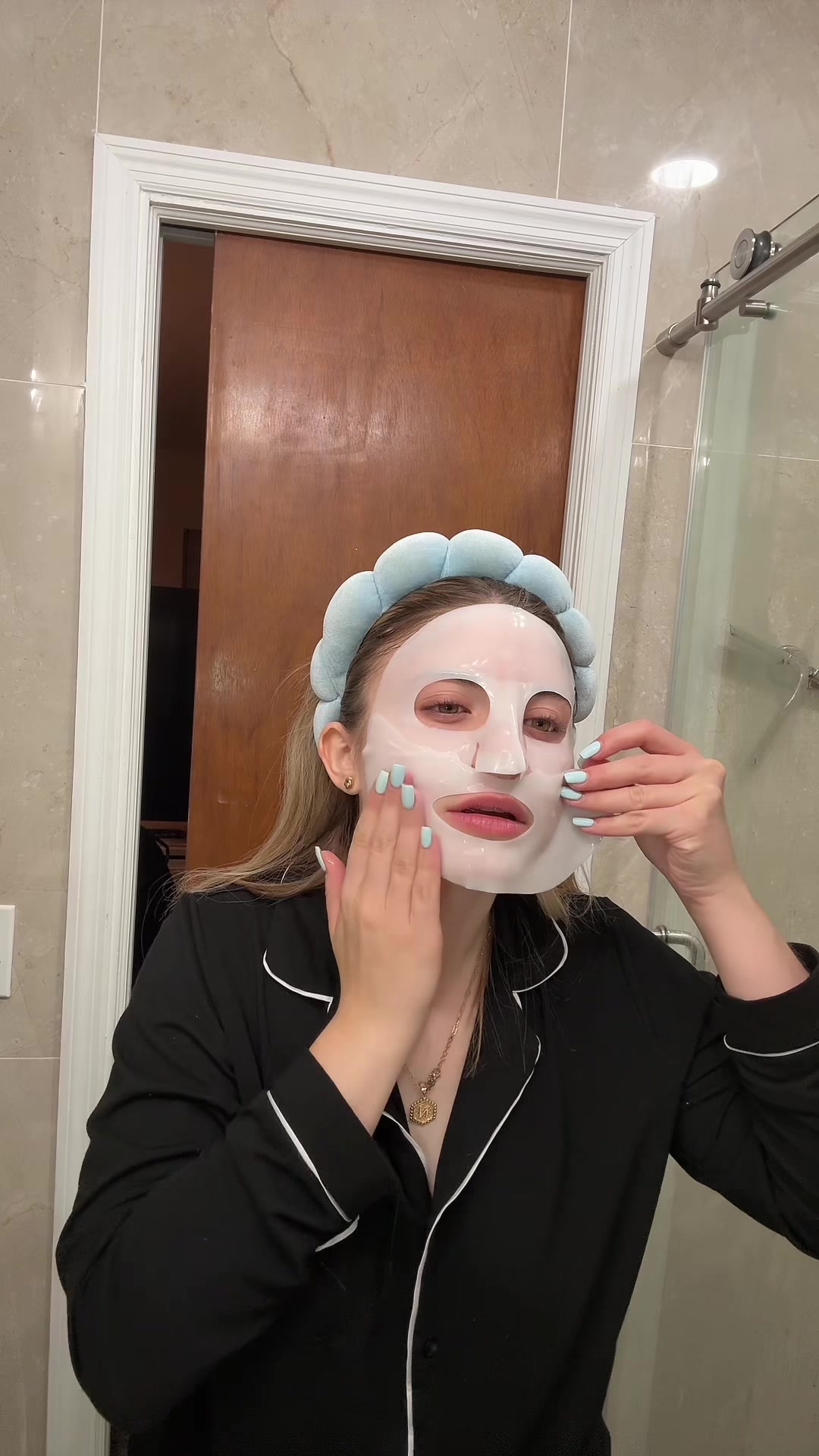 @nicole tortolani