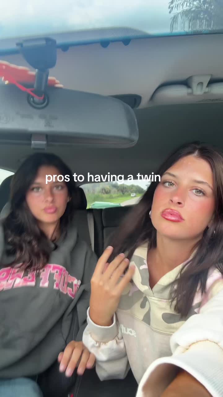 @DowdTwins