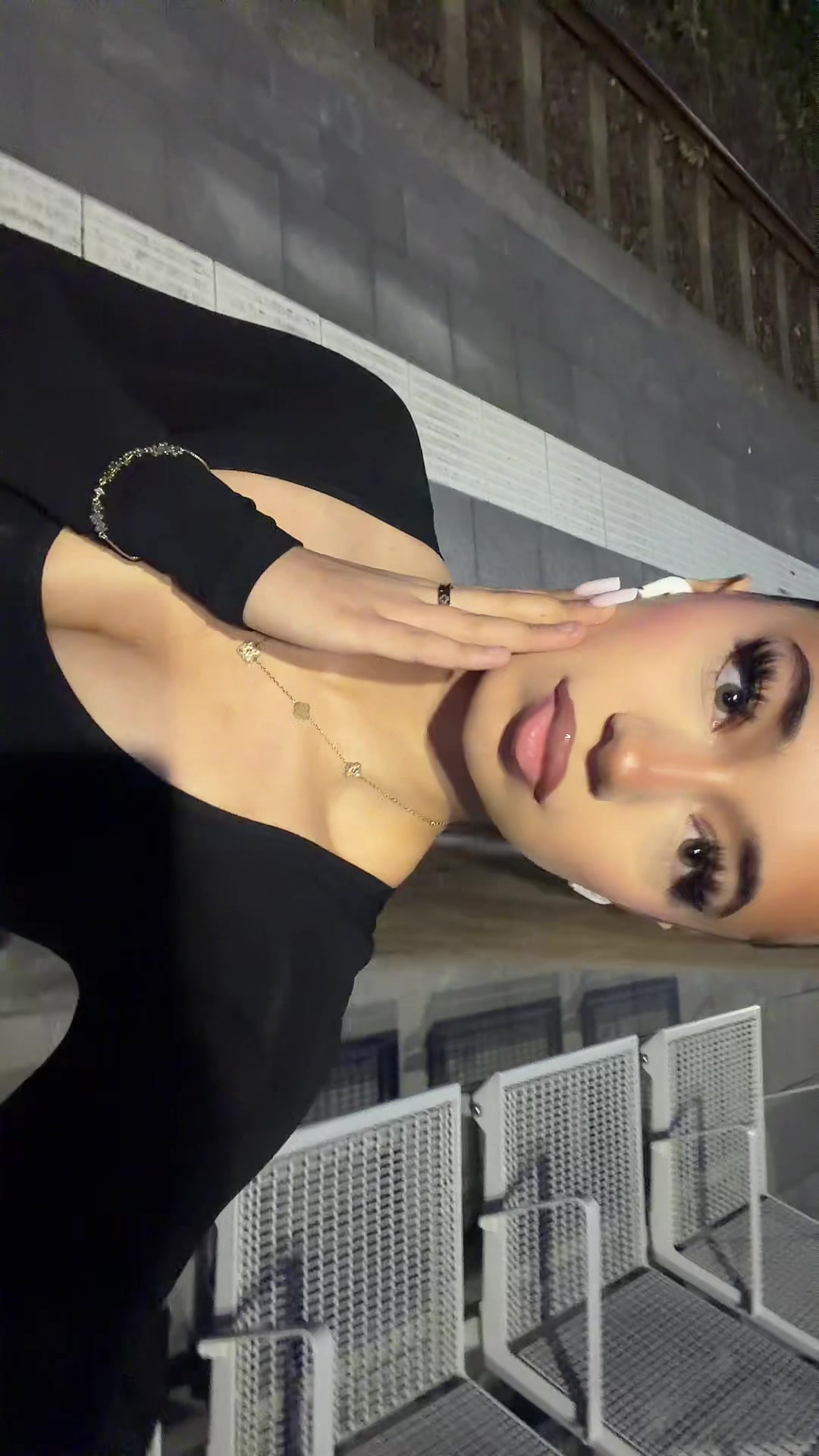 @V