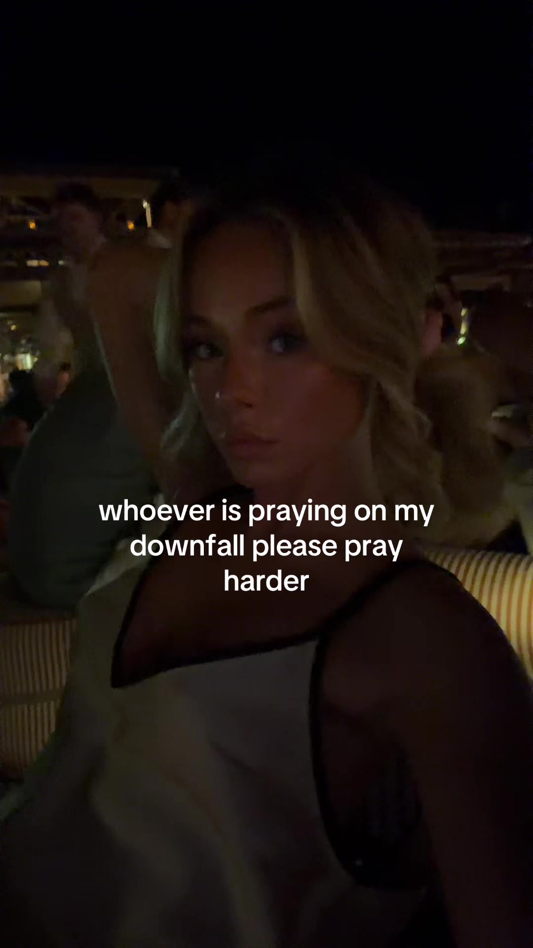 @LI