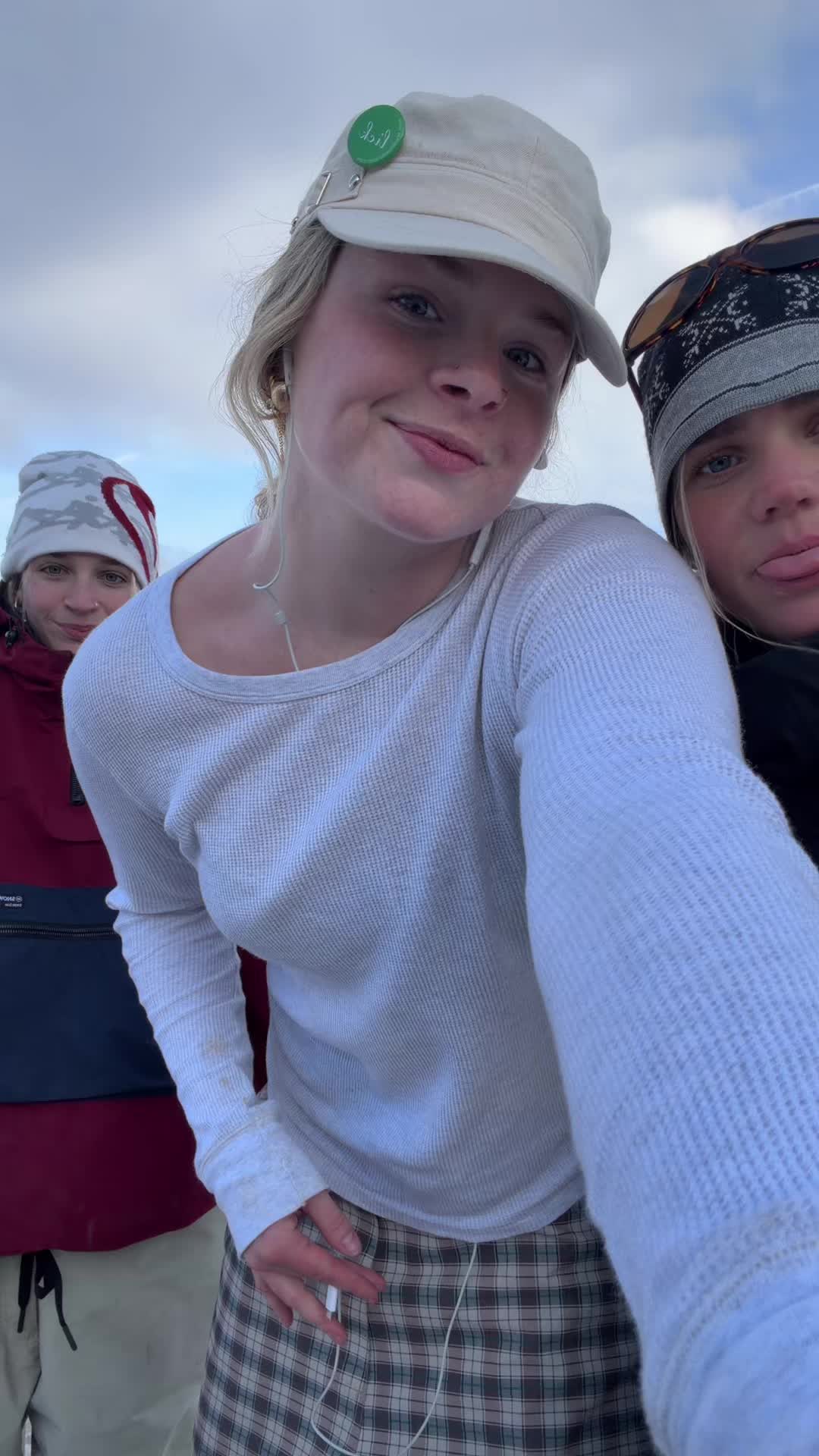 @lolospriv08
