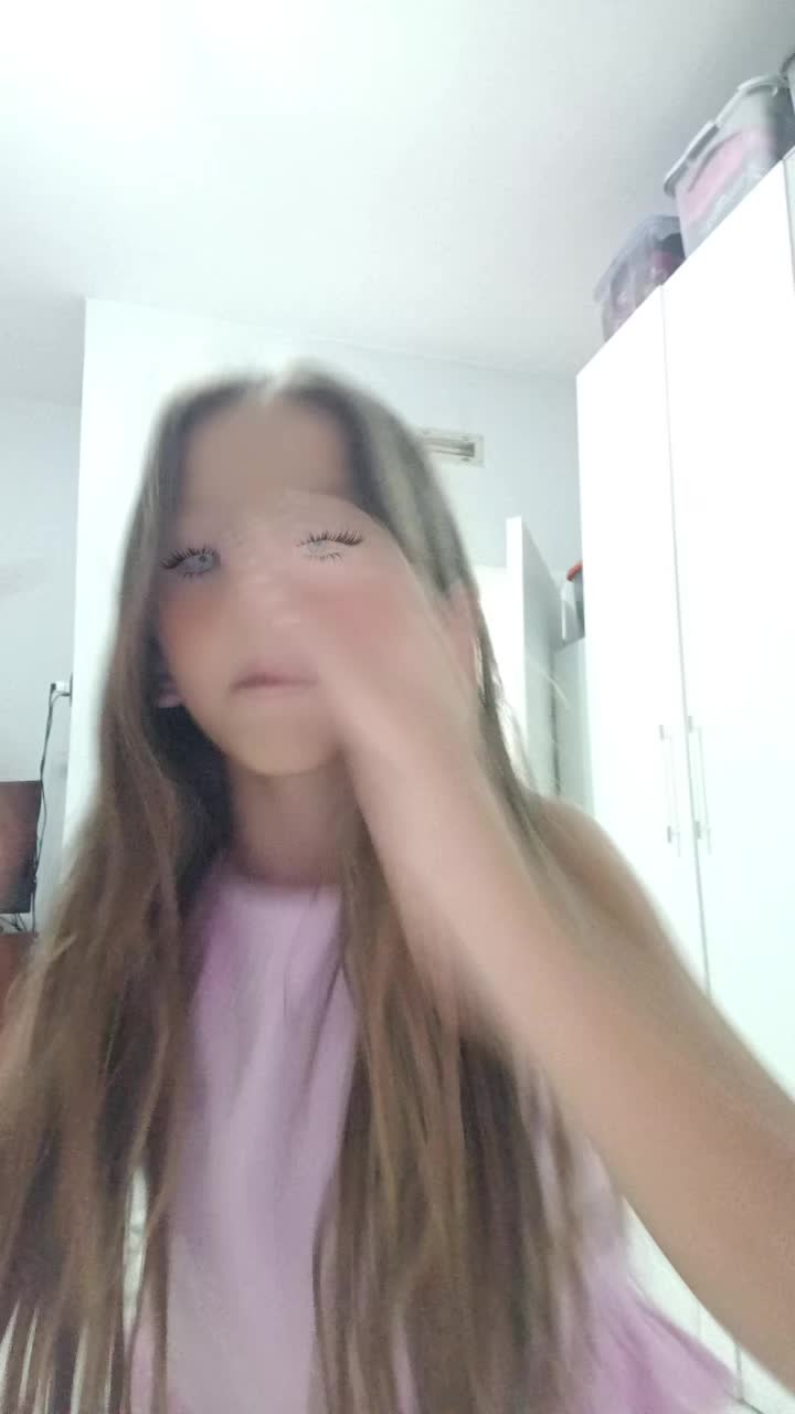 @Ester Iovino979