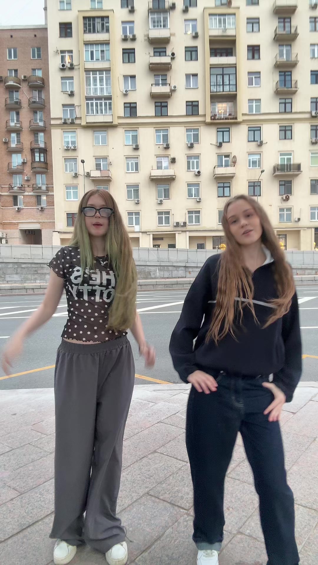 @тгк:тисака спит