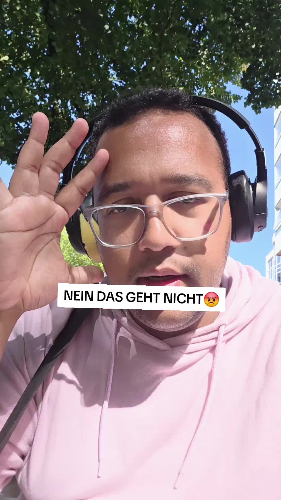 @DennisCooleSocke😂🤣