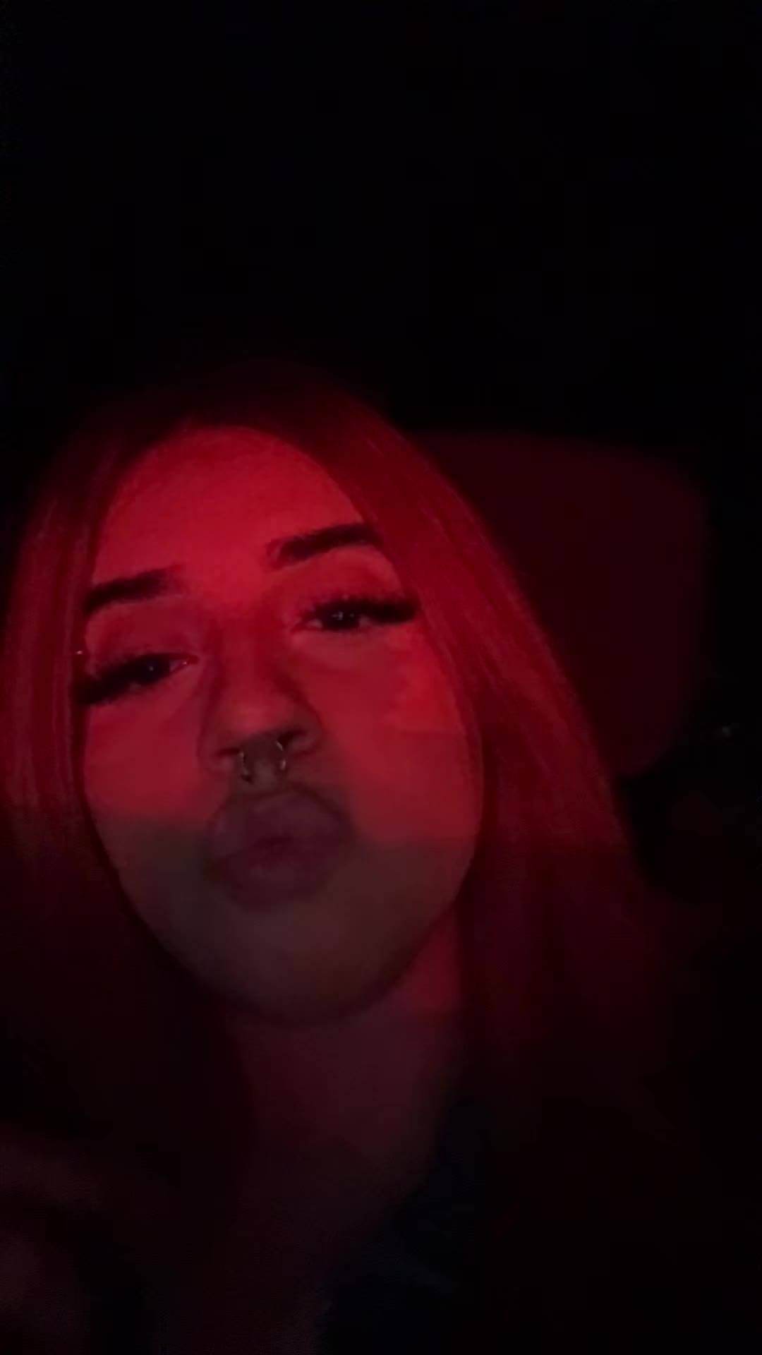 @Mia 🪬