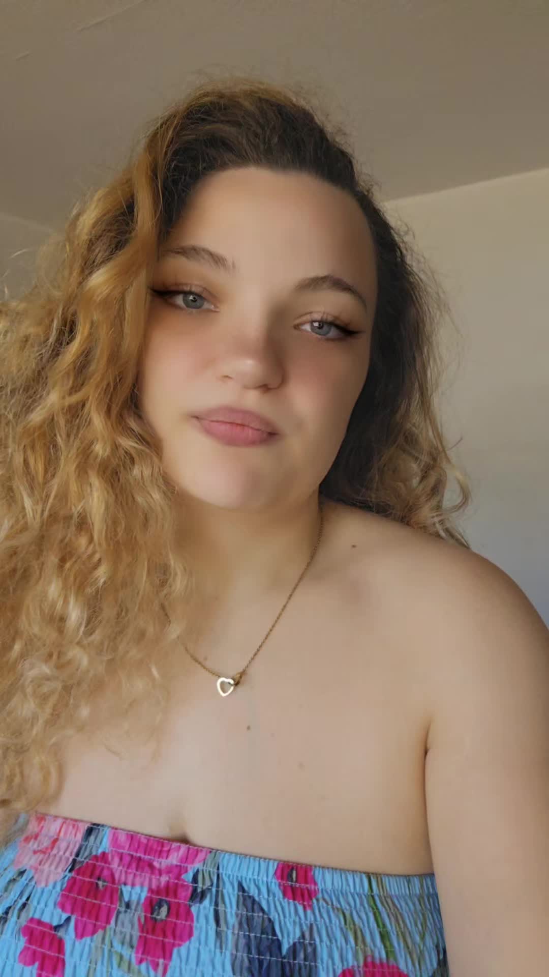 @Sara💎