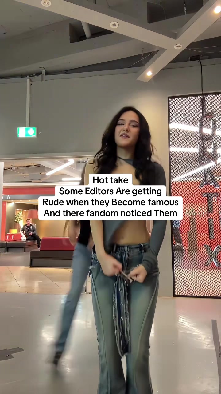@Leni