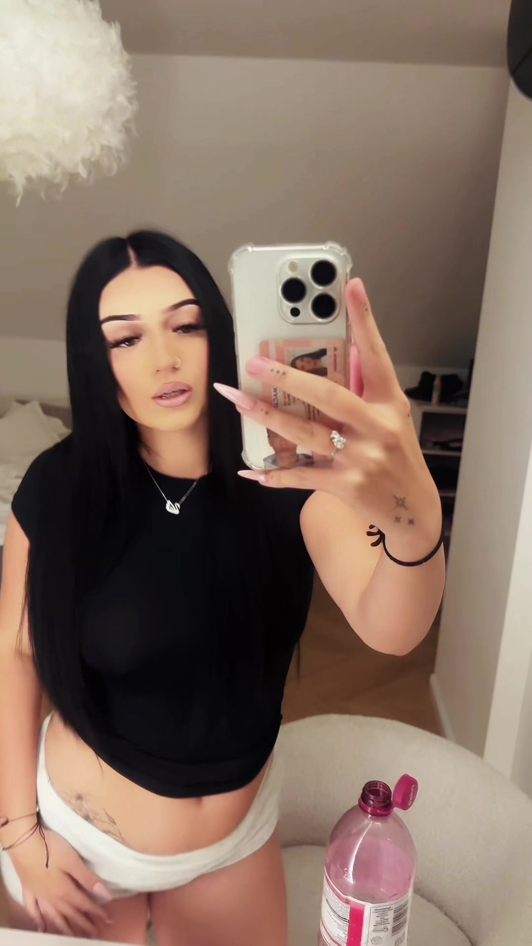 @emisiaemla