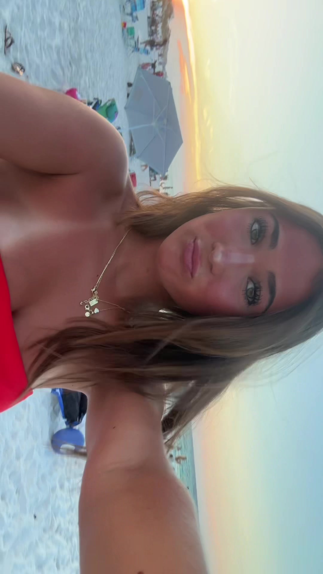 @😚