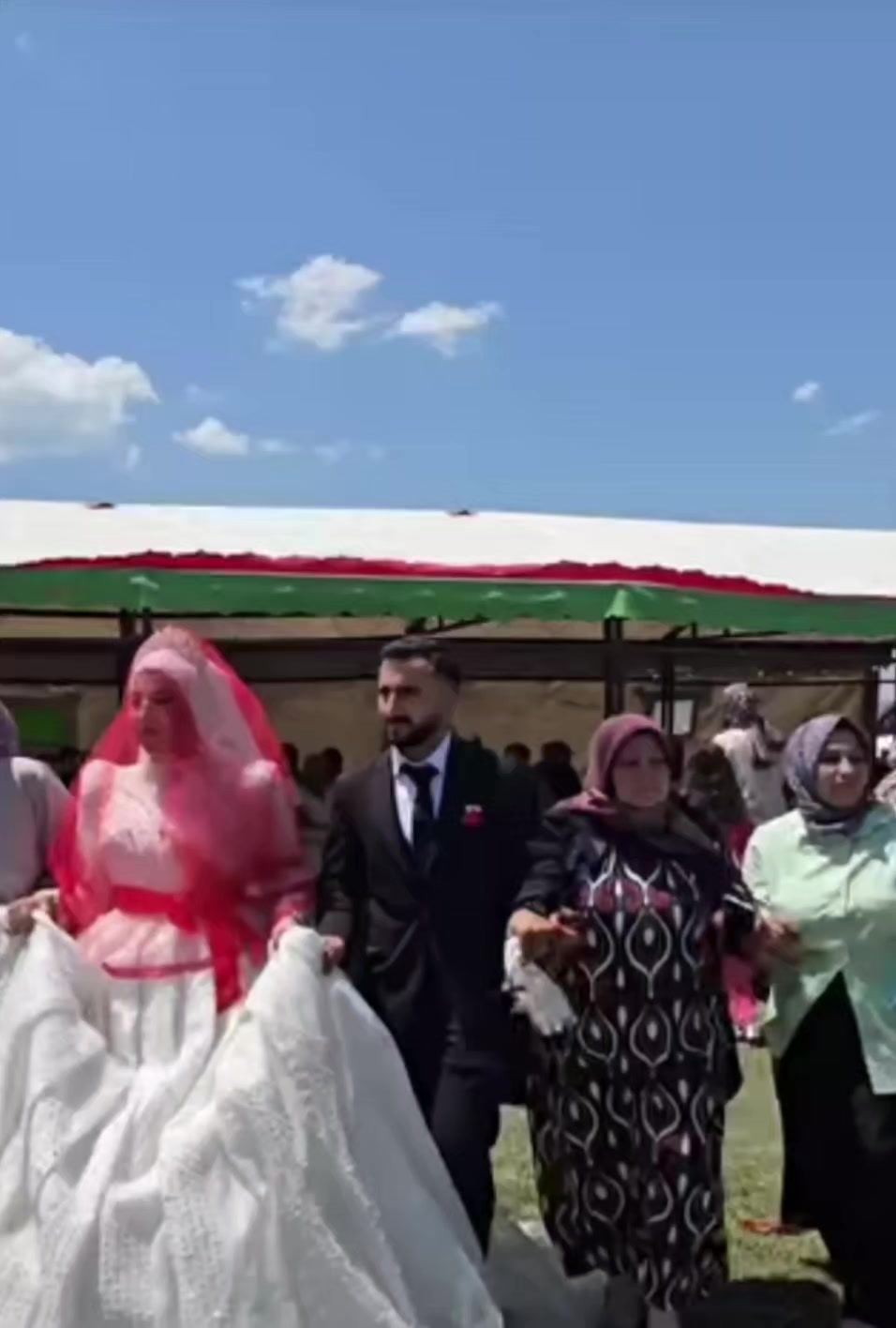 @Azat Yal&ccedil;ın