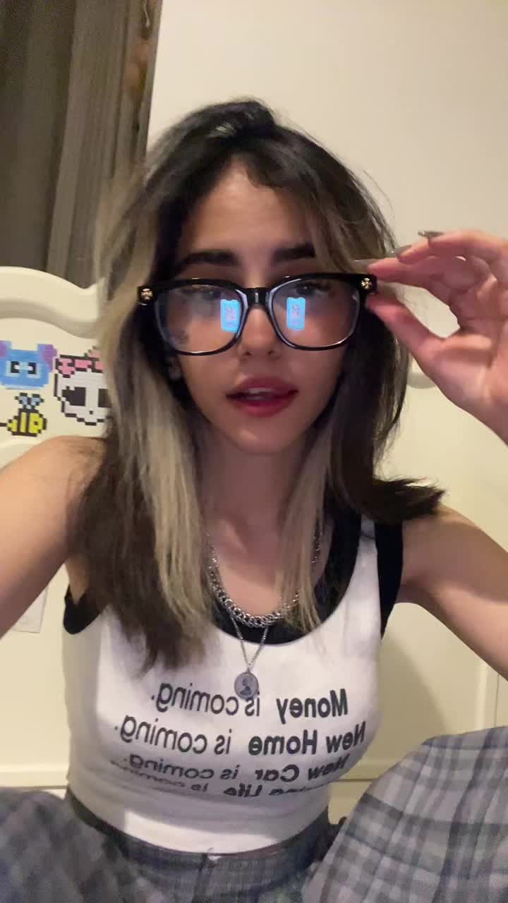 @sofiakamih