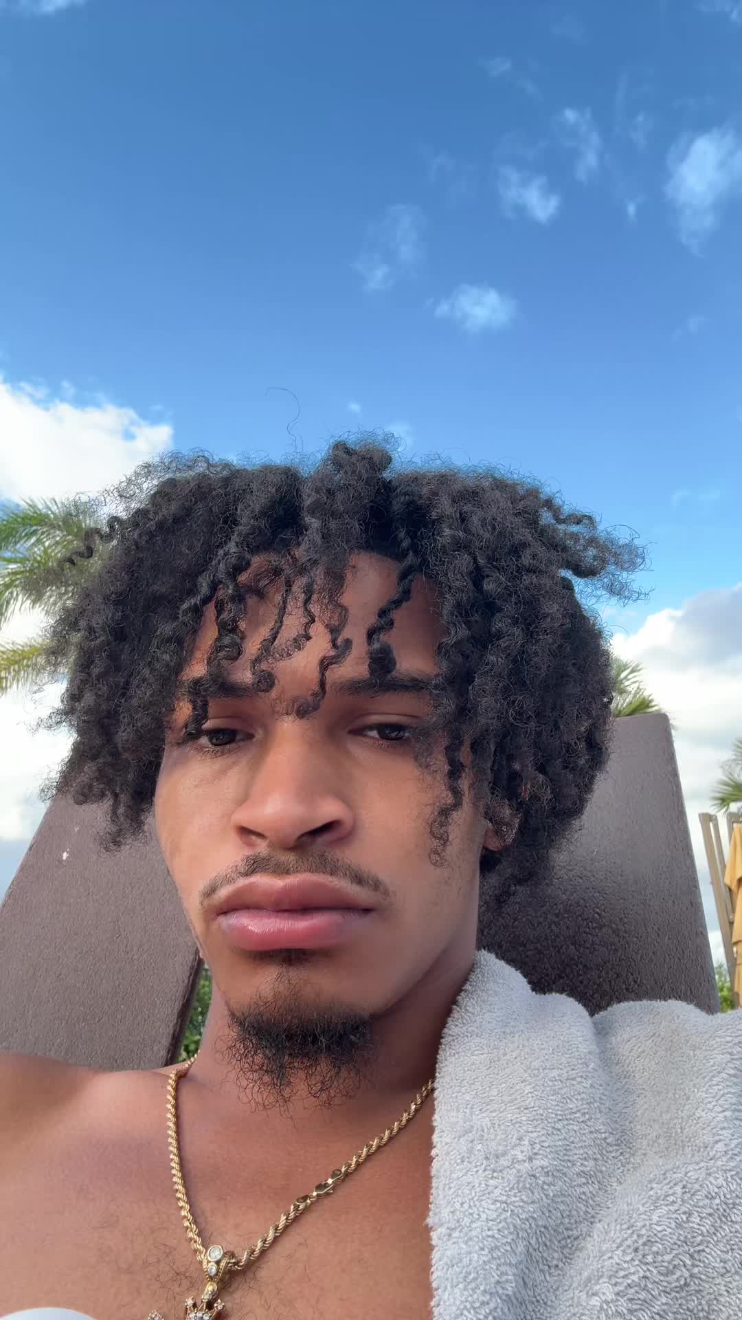 @raw.willie