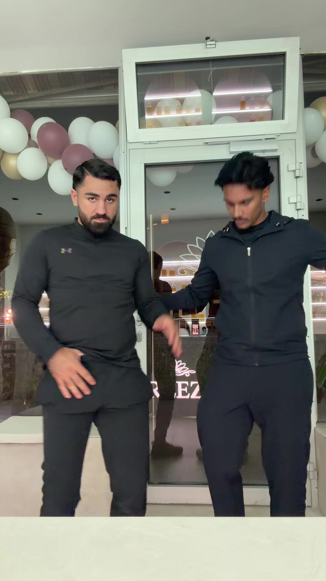 @ajinho77