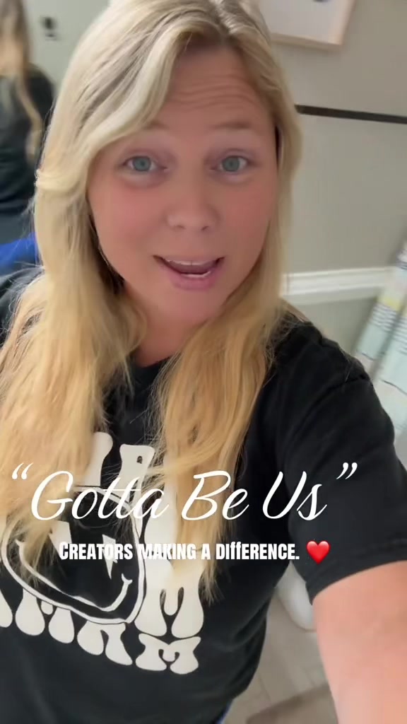 @Mom2manygreens ❤️ Kelly Green