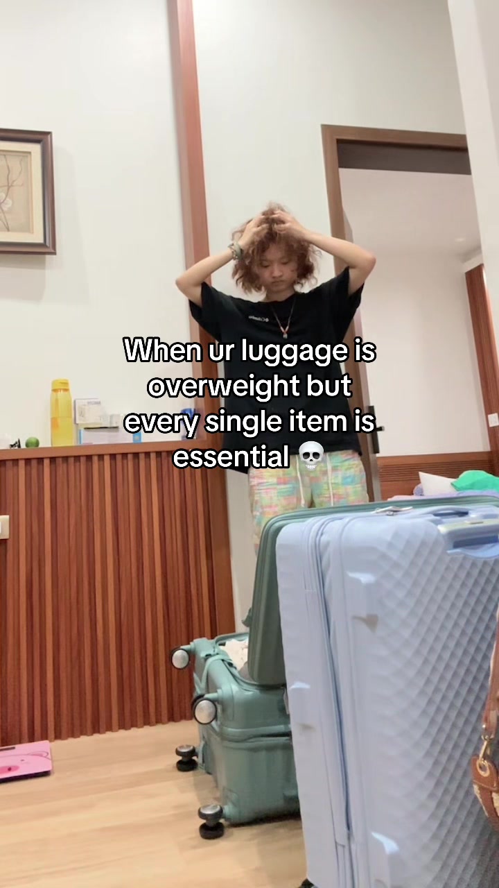@hyunjin
