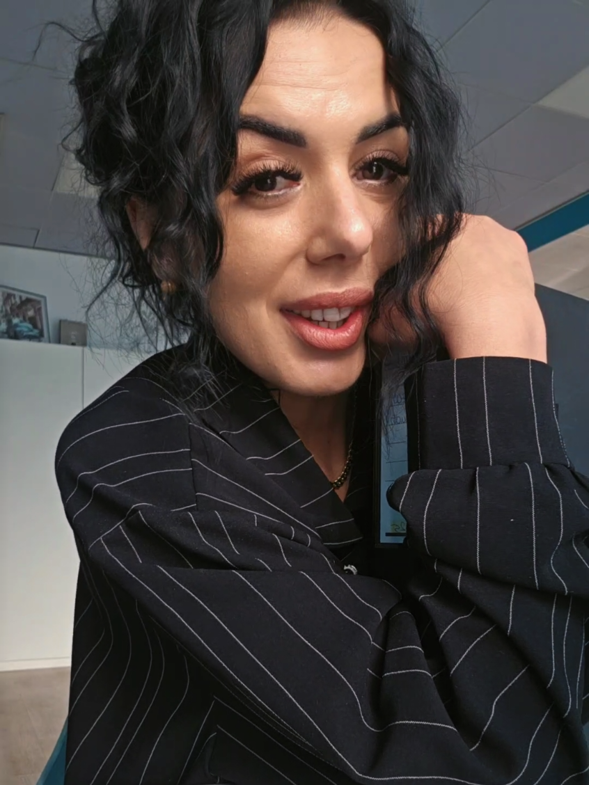 @Anne4894♠️