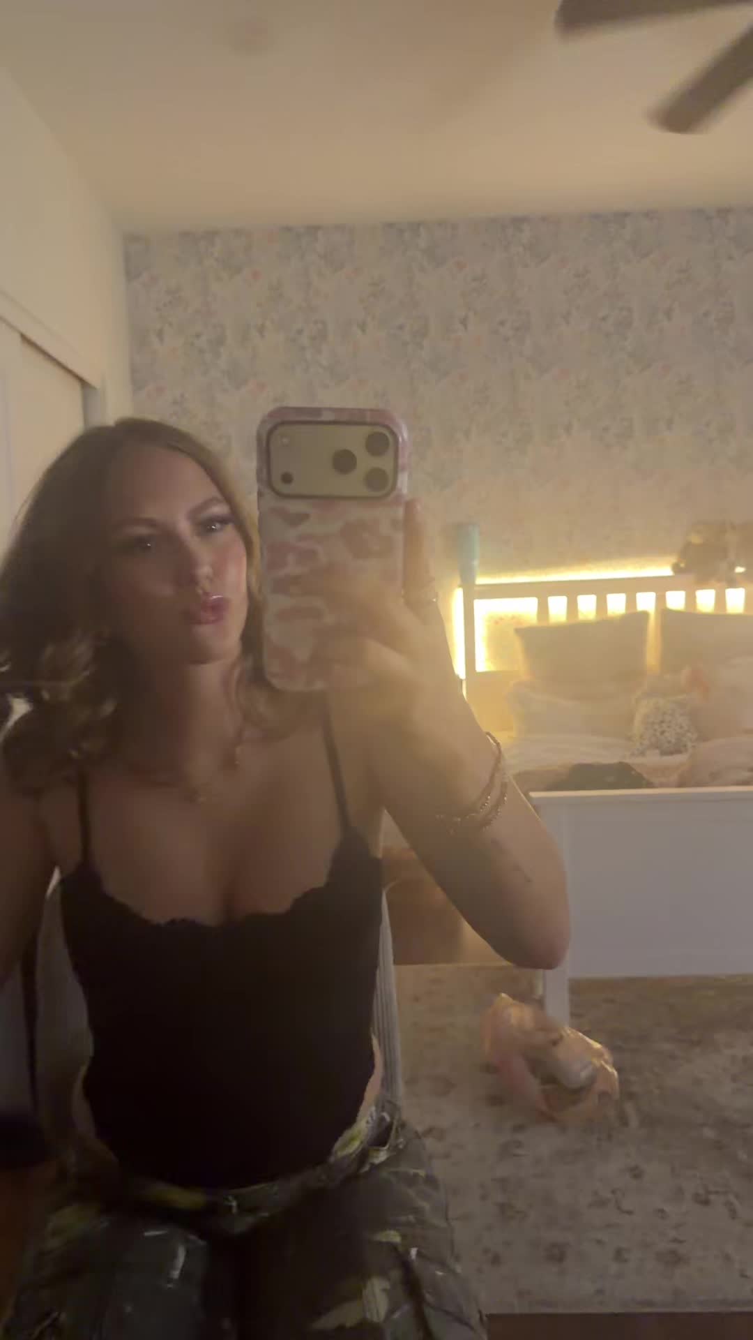@pradabagdrose