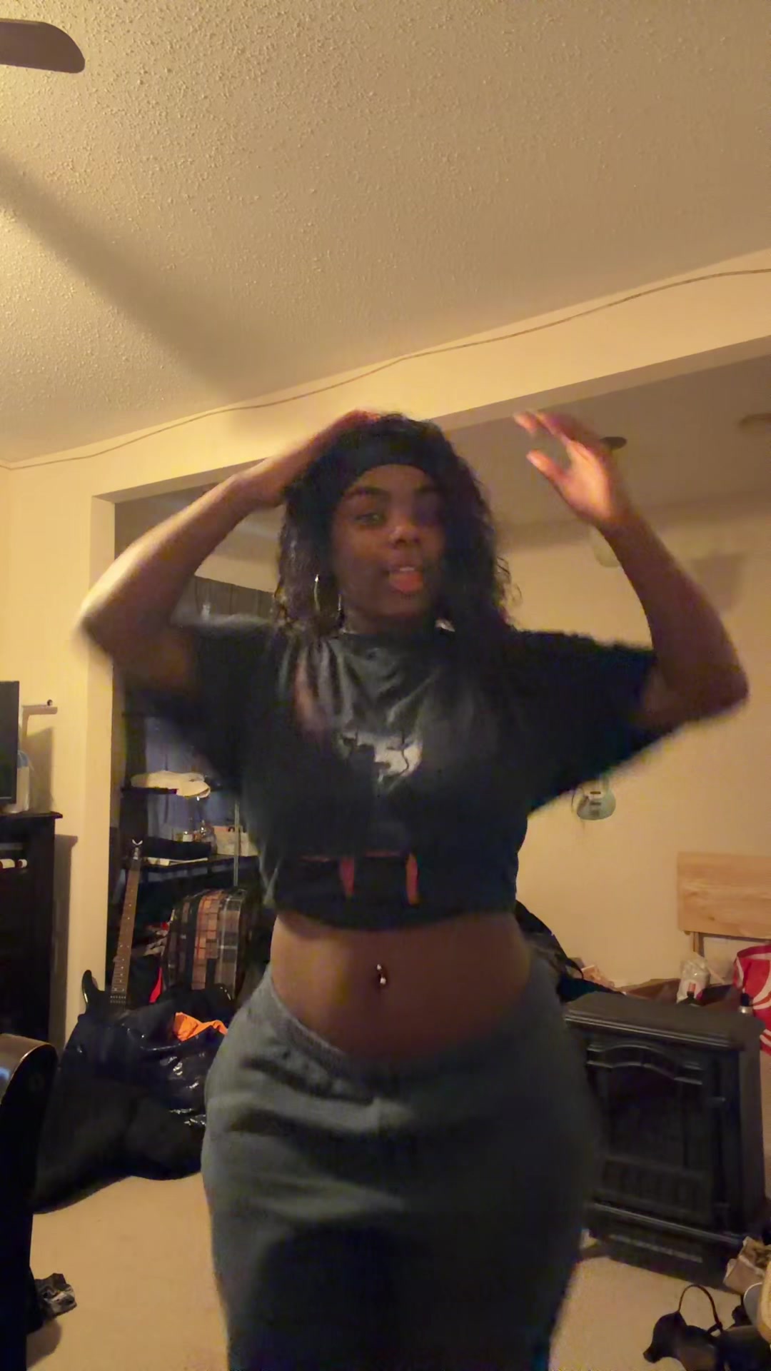 @￶