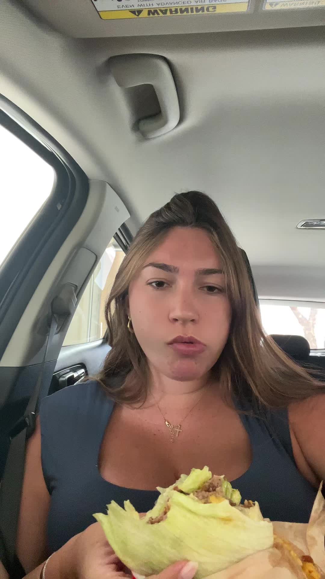 @kyrakoontzz