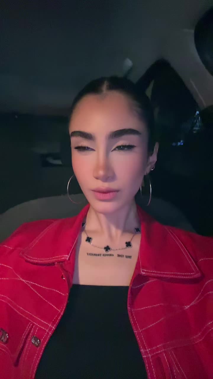 @🦥