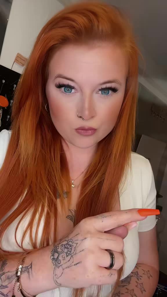 @Fynixia 🦊Fuchsi🦊
