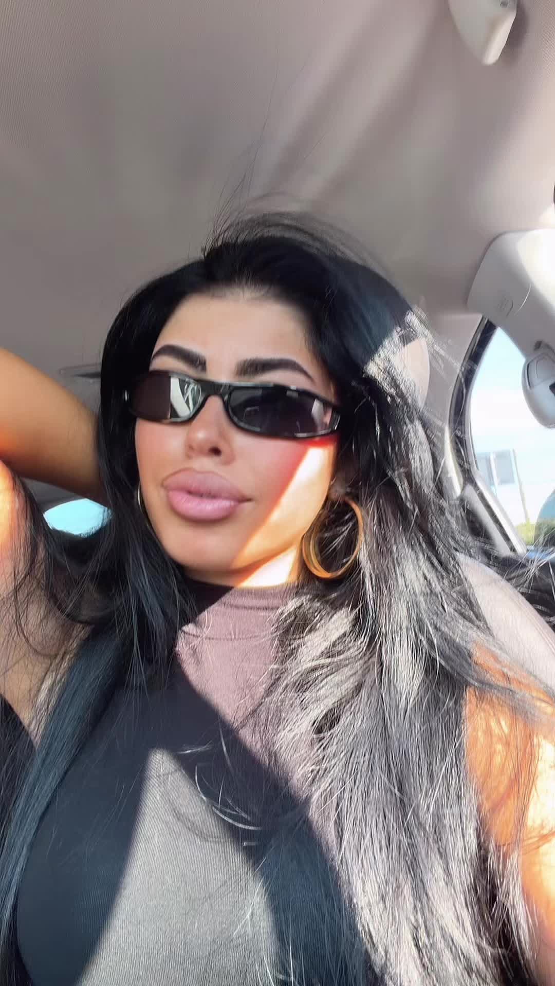 @Flavia