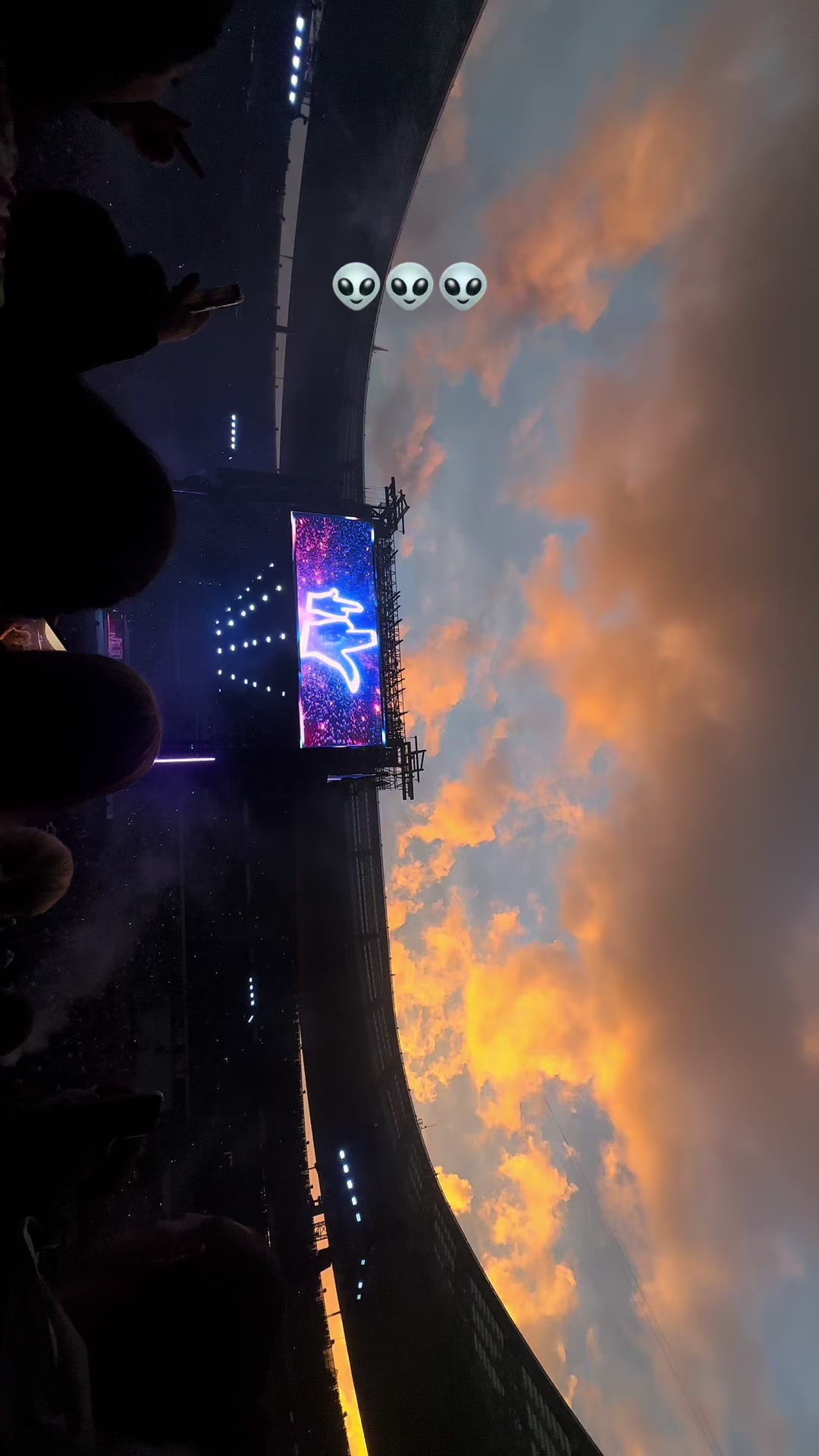 @Flav 🤍🌟