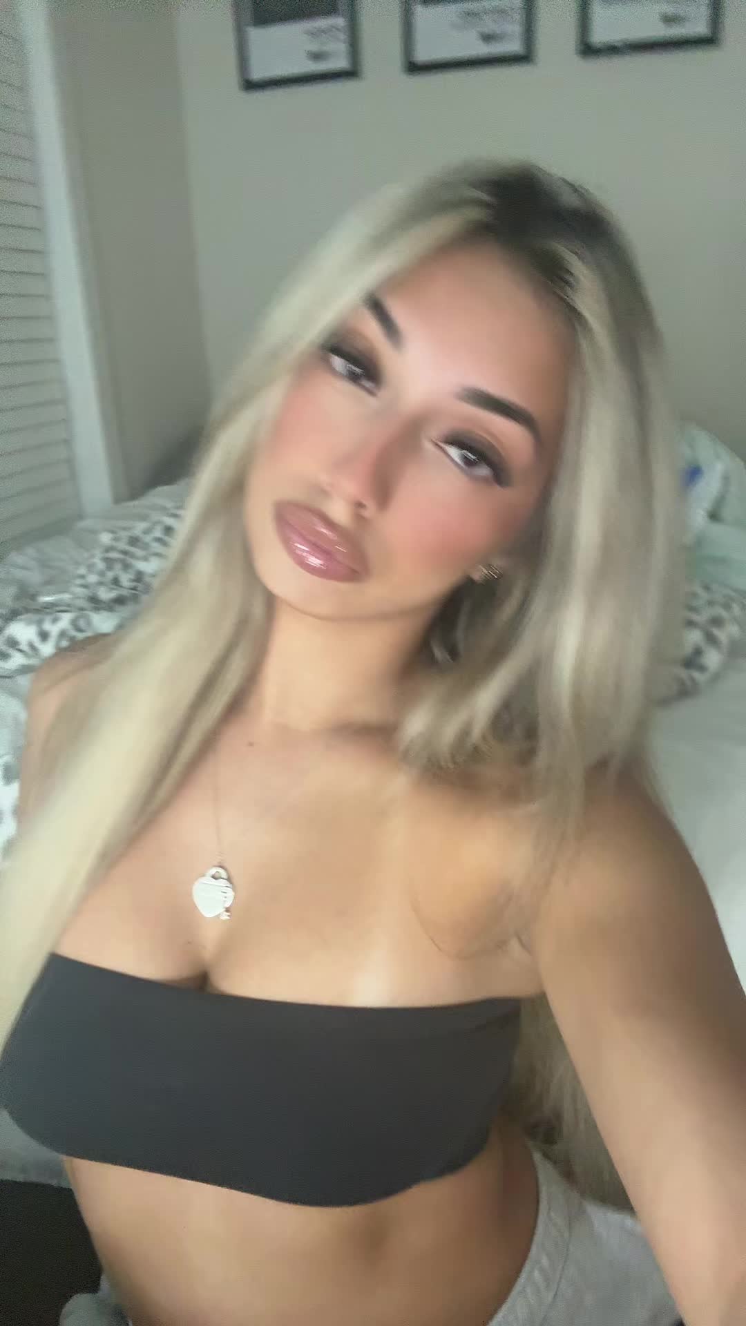 @Layla🤍