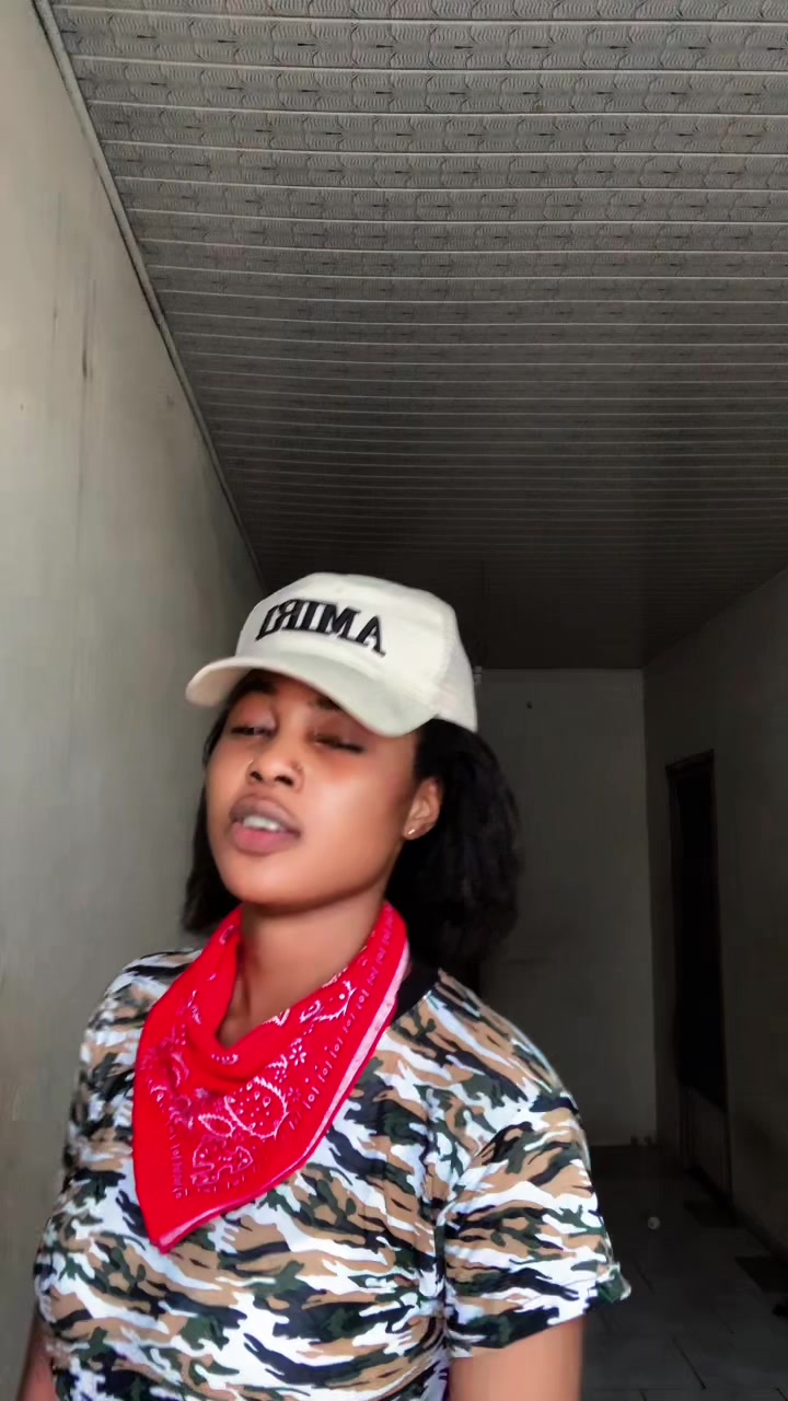 @tuffyariya