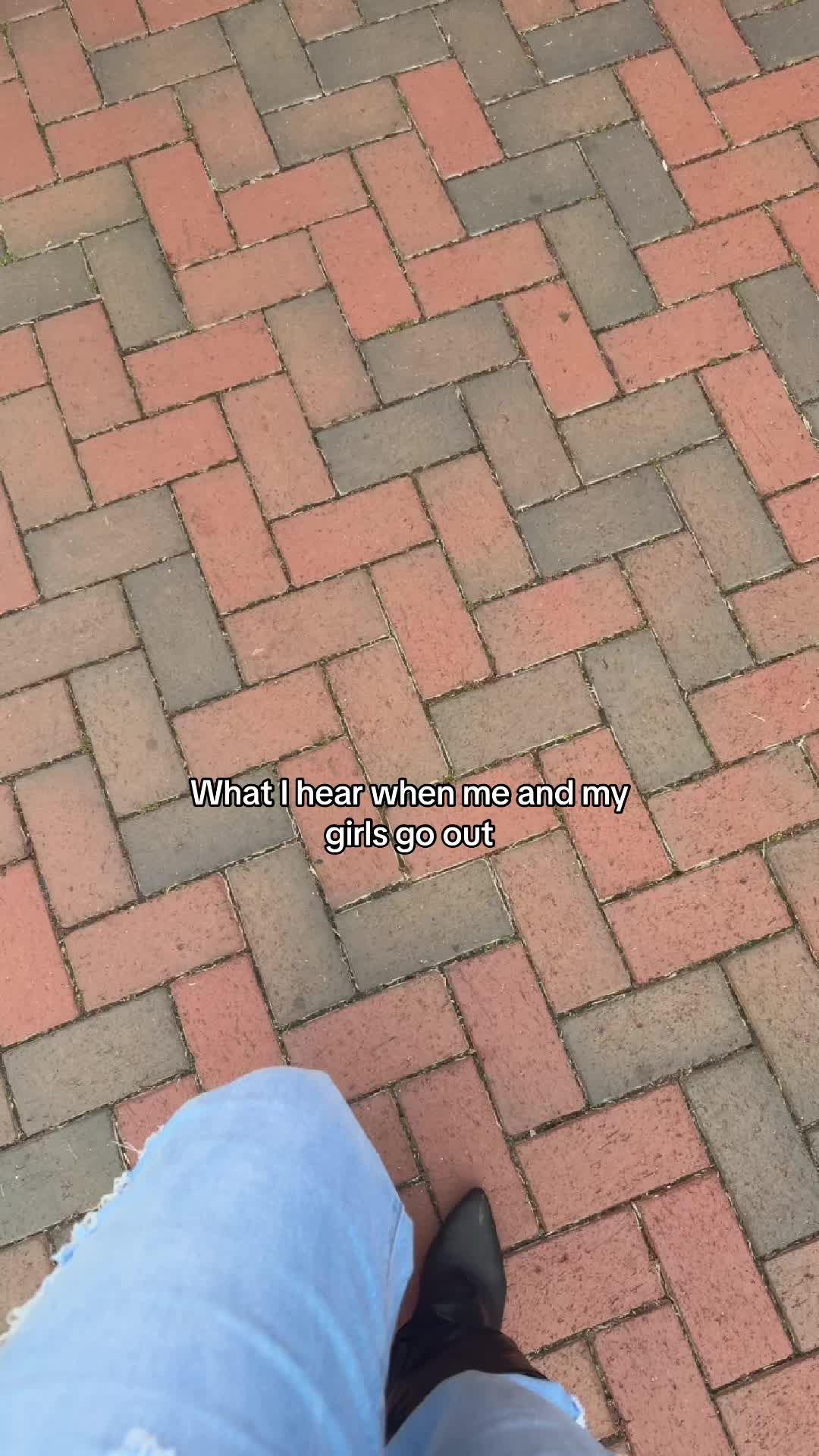 @𝓂𝒾𝓂𝒾🌺